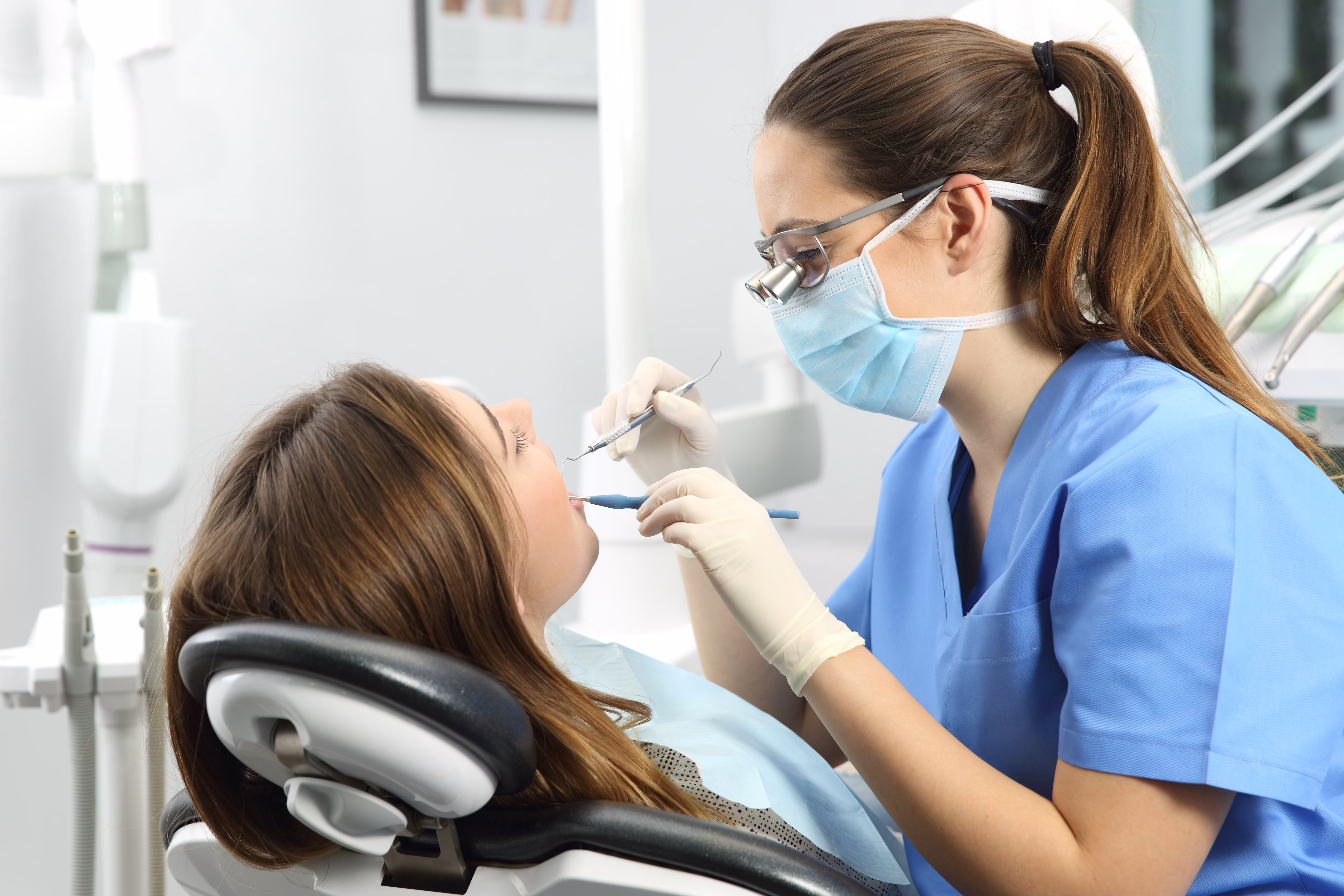 Restoring Your Smile: A Comprehensive Guide to Tooth Replacement Options